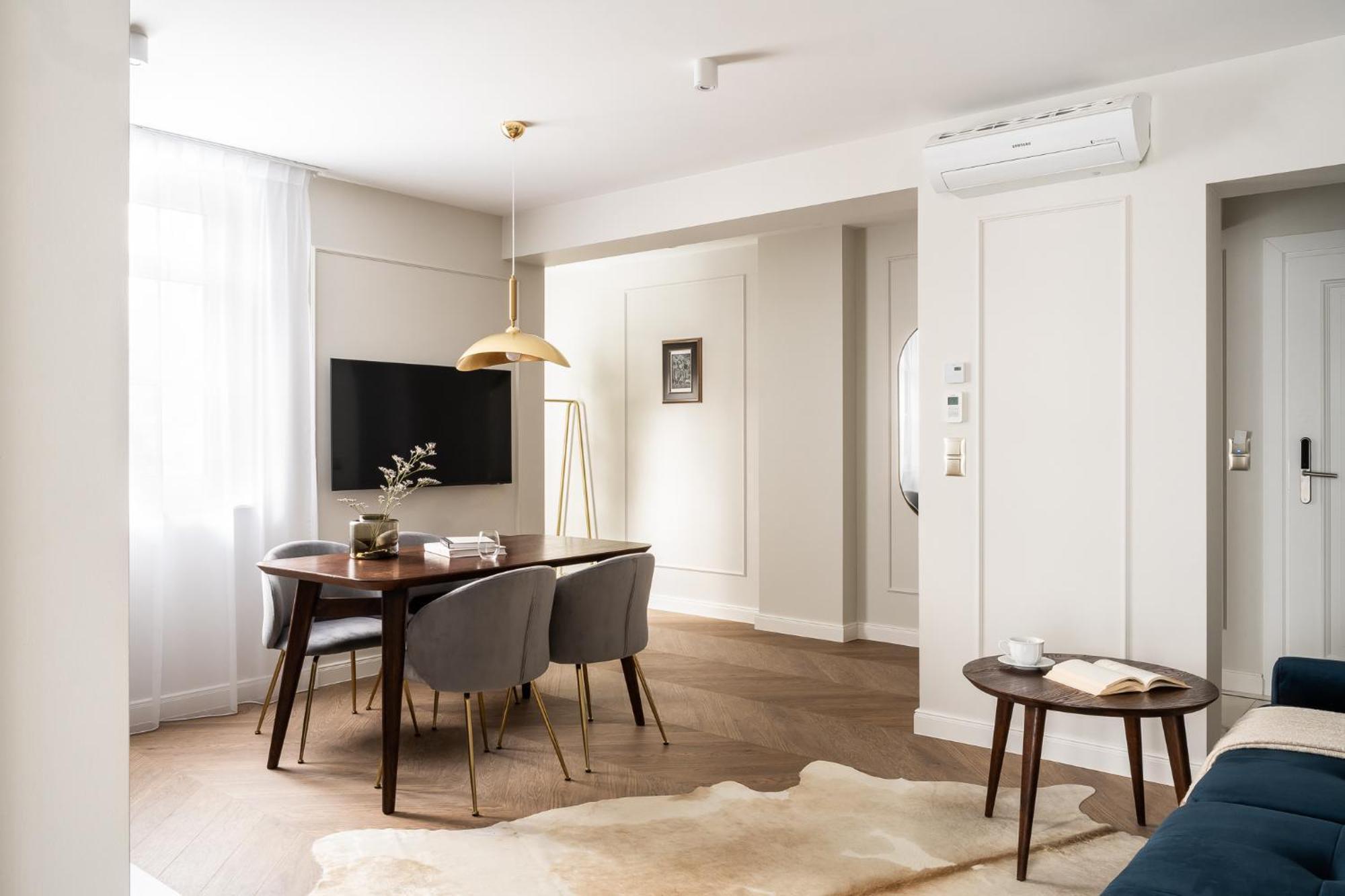 Superior Apartment,1642473652:JPEG